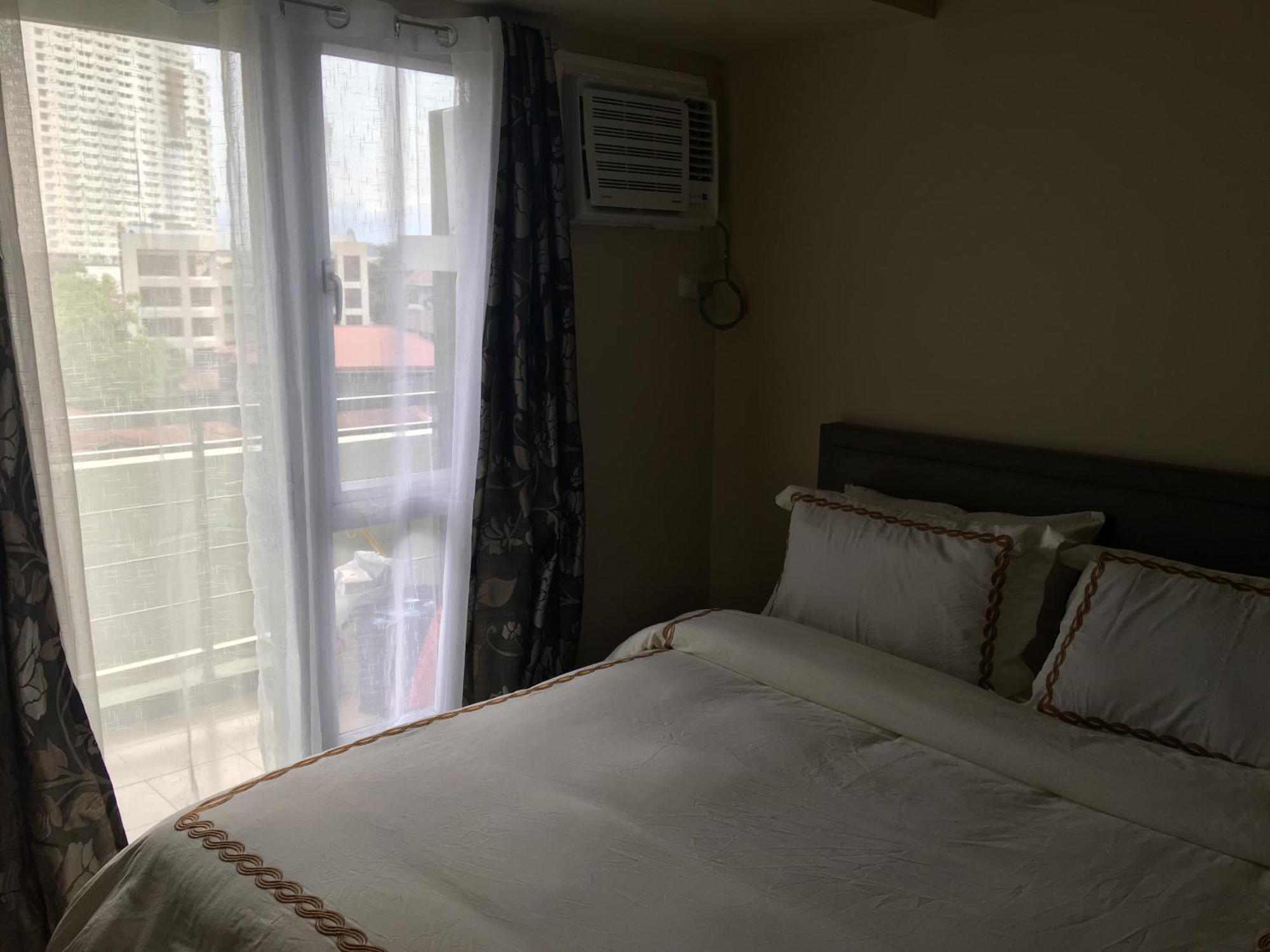 Centrio Tower Beside Ayala Studio Unit 1 - 9 Cagayan de Oro Exterior photo