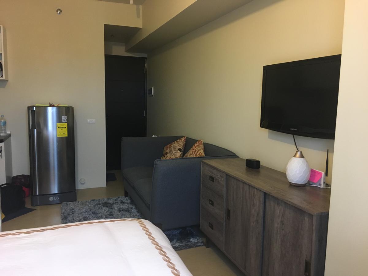 Centrio Tower Beside Ayala Studio Unit 1 - 9 Cagayan de Oro Exterior photo
