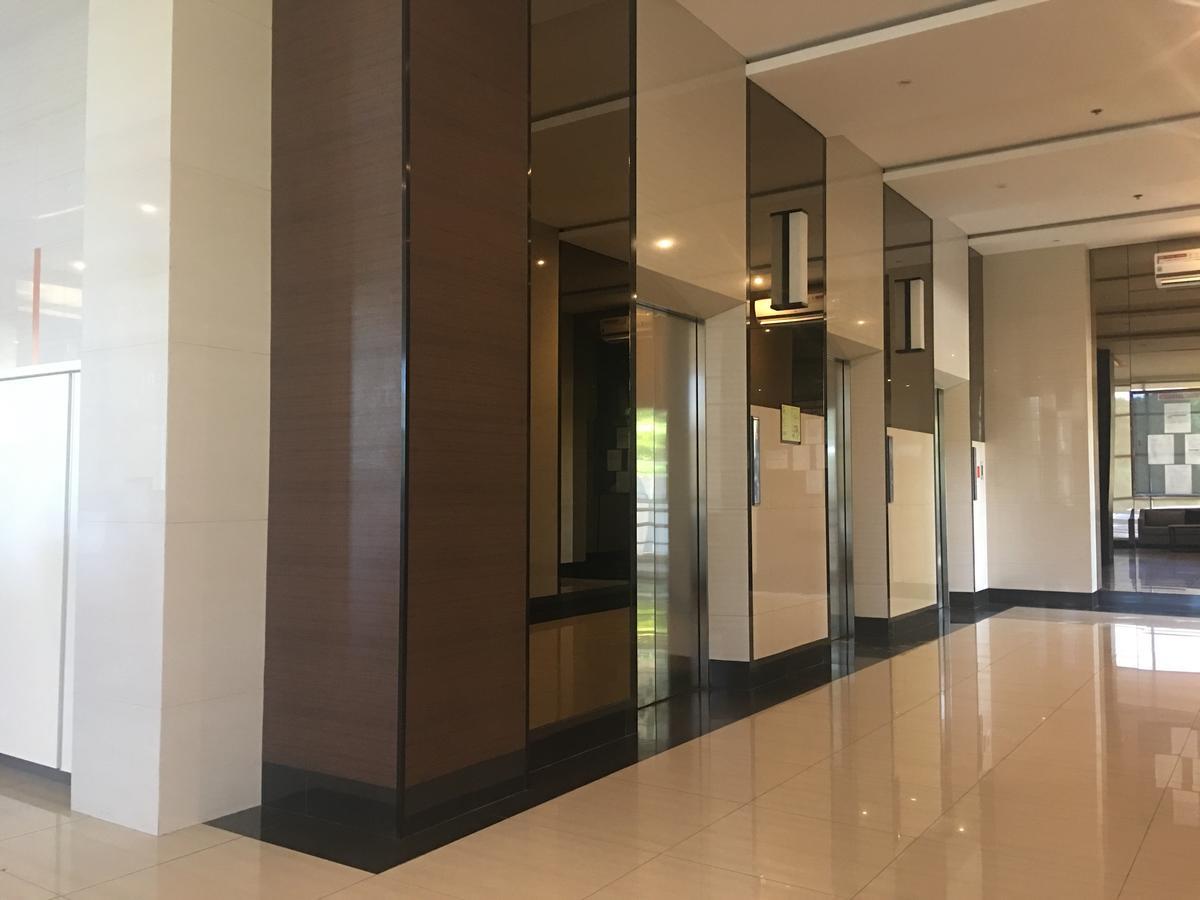 Centrio Tower Beside Ayala Studio Unit 1 - 9 Cagayan de Oro Exterior photo
